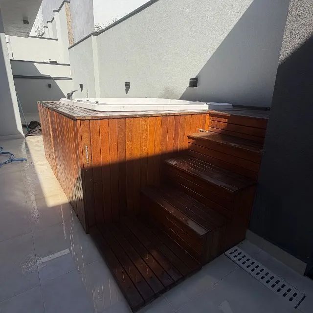 Jacuzzi/SPA 5 lugares com deck madeira cumarú - Foto 5