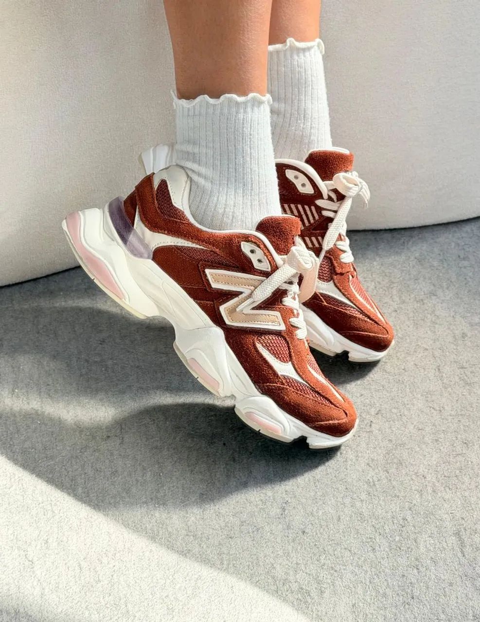 Tênis New Balance 9060 Prime couro Camurça Premium  - Foto 4