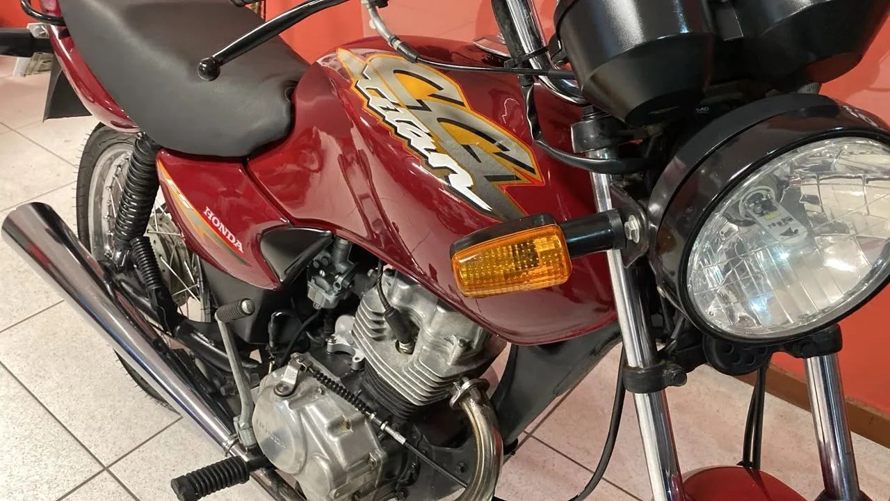 TITAN 125 ES 2003 - Foto 4