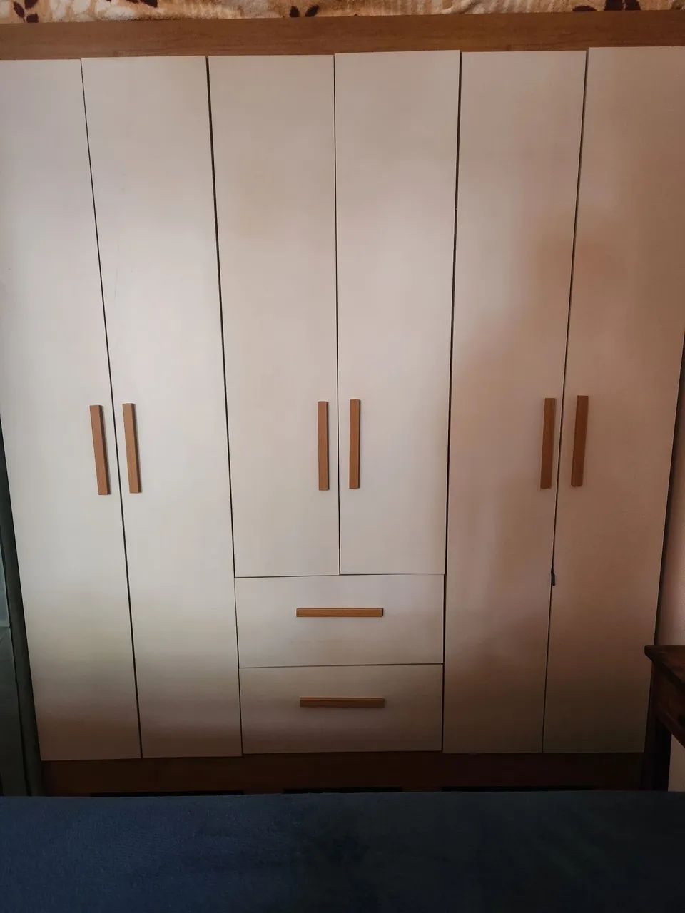Guarda roupa 3 portars 