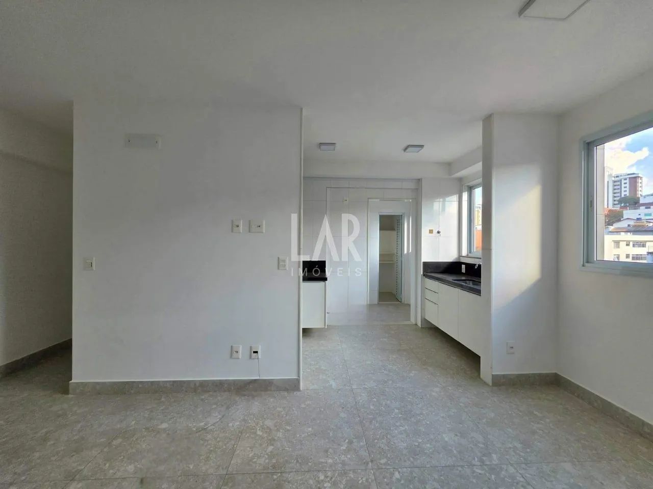 Apartamento de 2 suítes, lazer completo e excelente localização - Foto 2