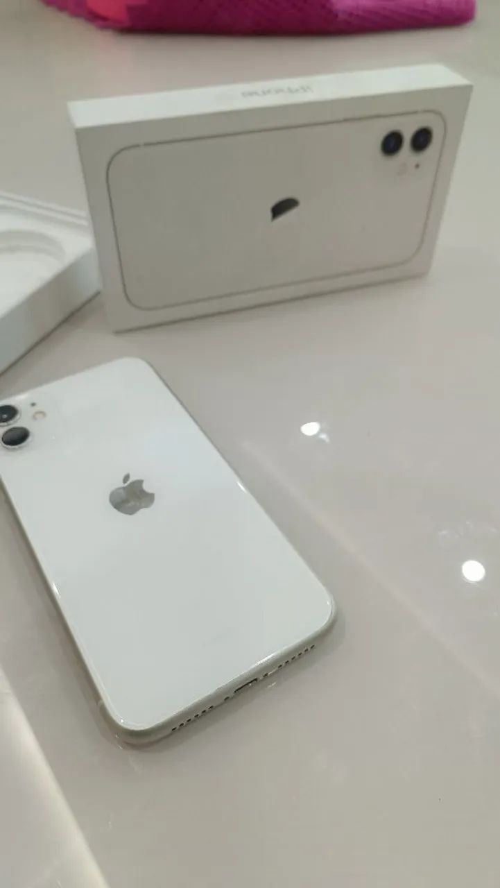 Celular iPhone 11, 128GB, Branco, bateria ? 76% - Foto 3