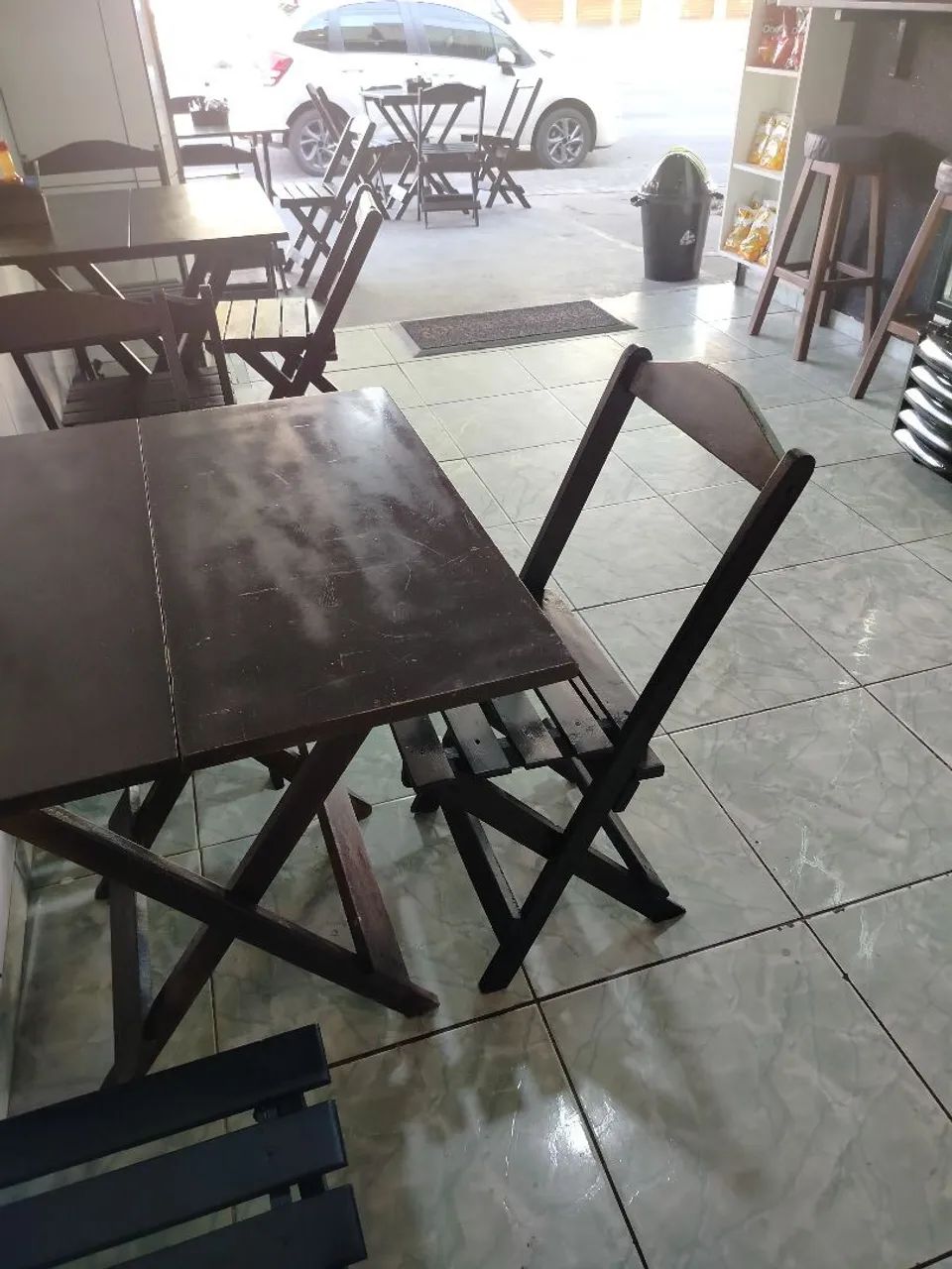 Mesa de madeira para lanchonete - Foto 2