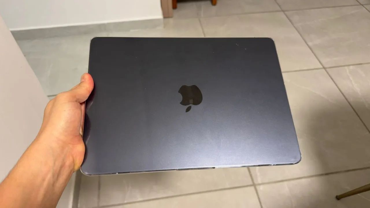 MacBook PRO M2 