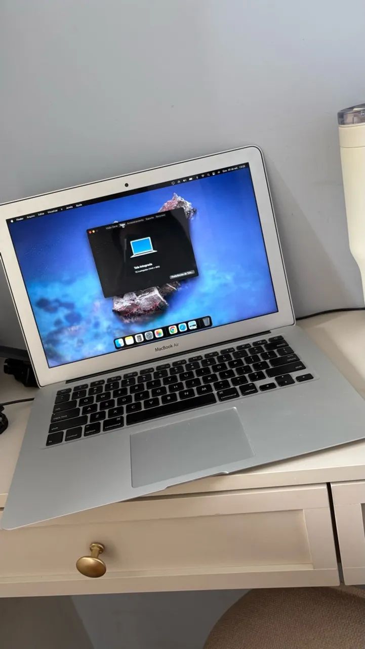 MacBook Air 13 
