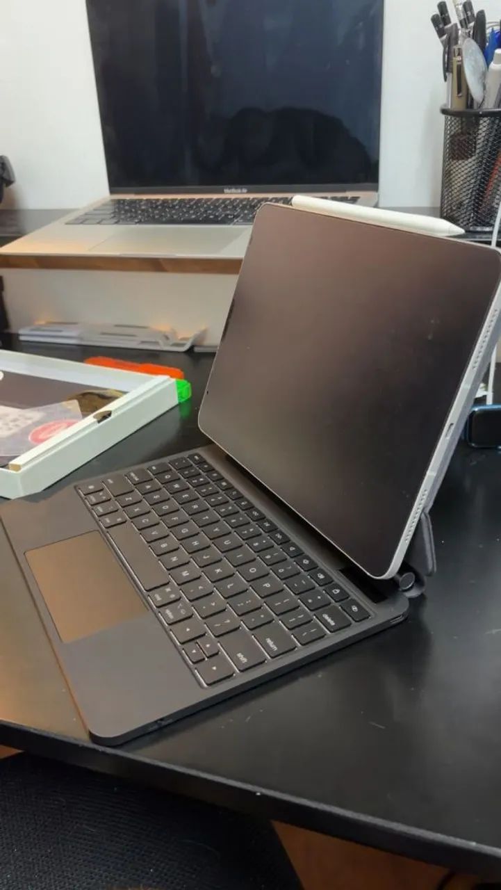 iPad Air (4ª Geração) 64GB - Wi-Fi + 4G