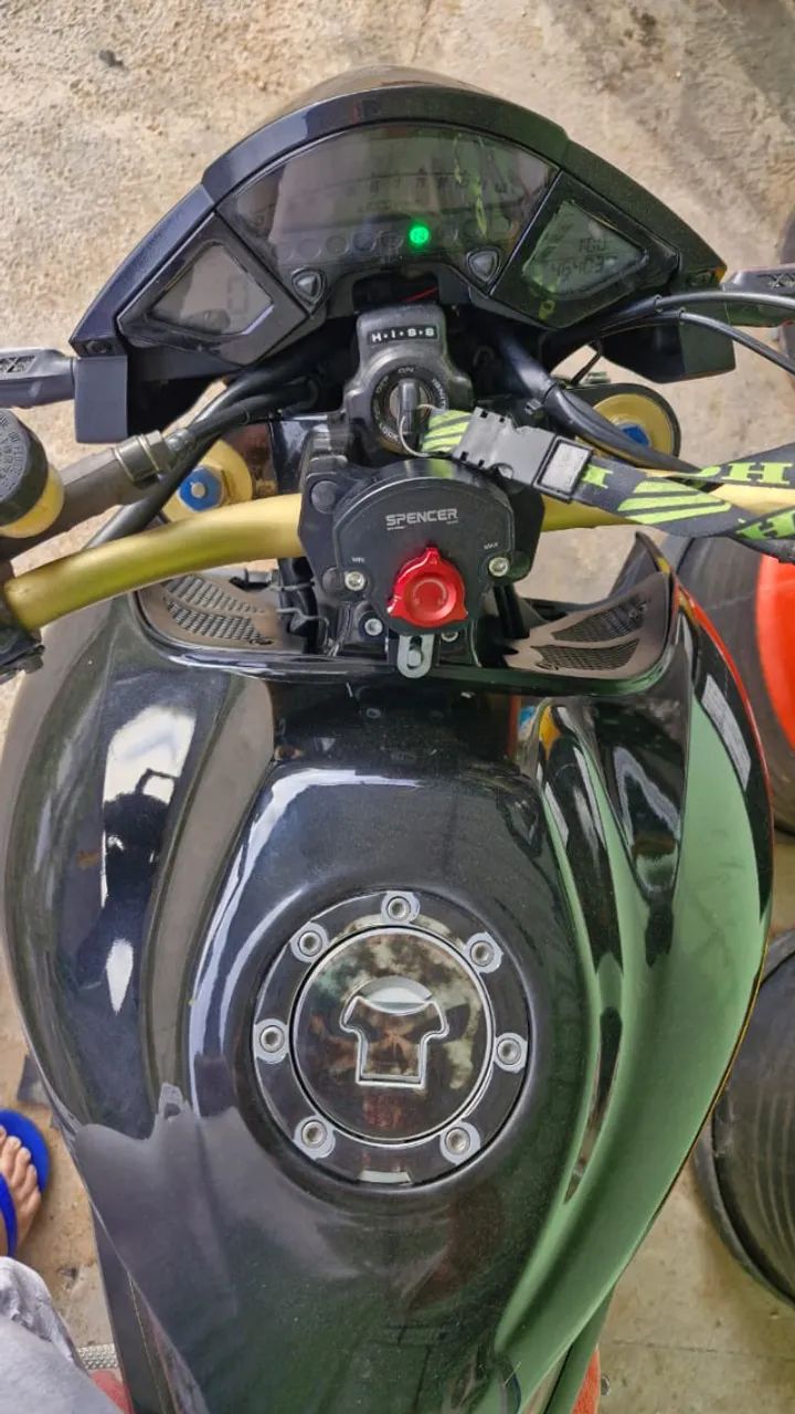 CB100R 2014 - Foto 2