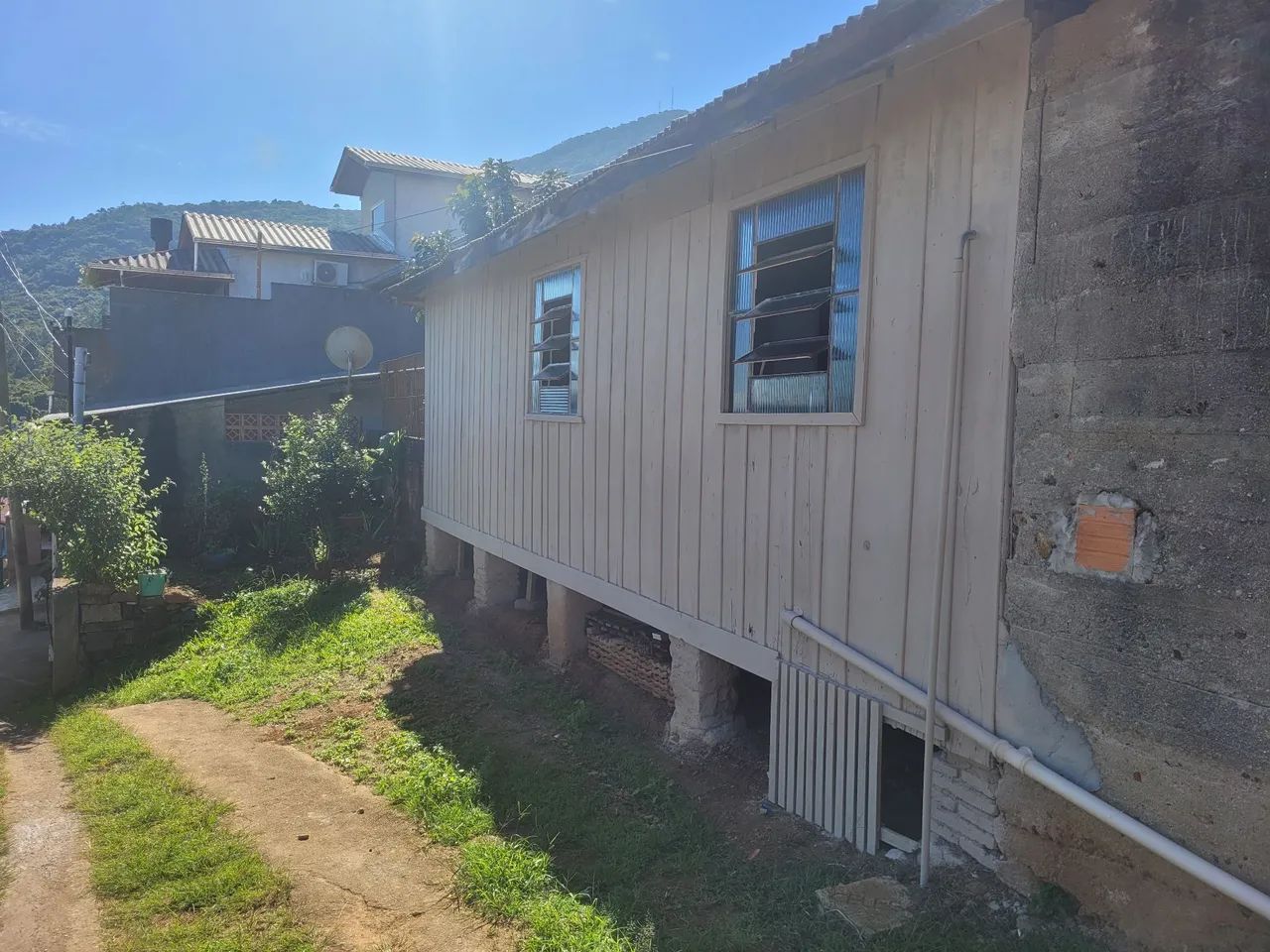 Foto - Florianópolis - Costeira do Pirajubaé