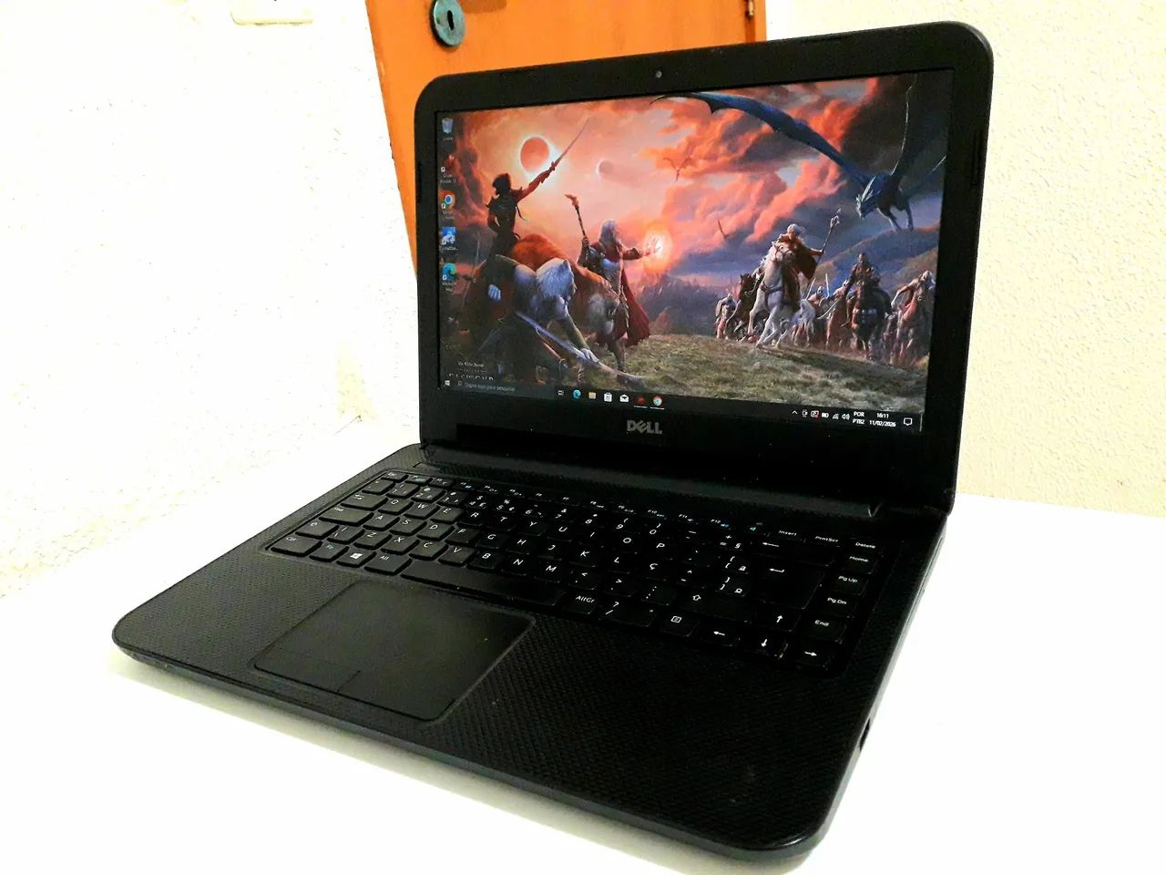 Notebook Dell Core i5 4200U , 8GB de RAM,SSD128GB  e tela LED de 14 Polegadas<br>