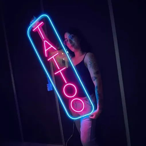 Luminária Neon Led Tattoo 30x100cm