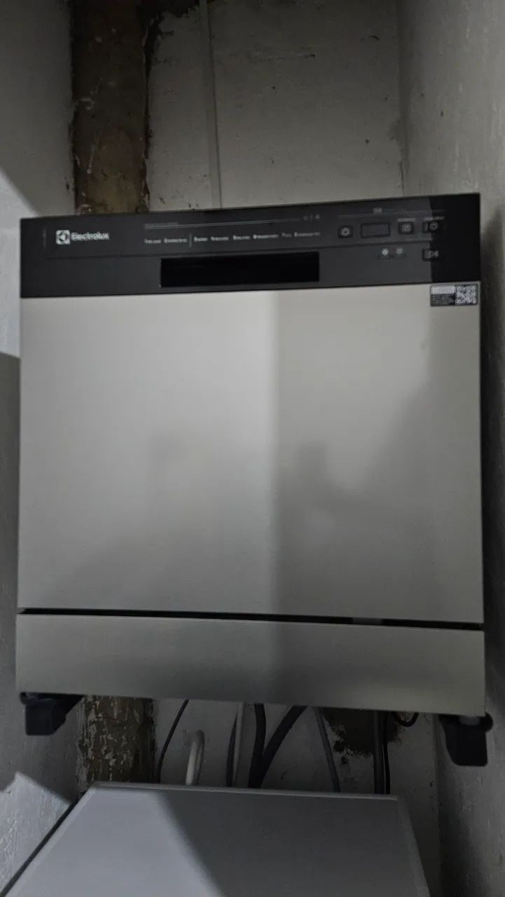 Lava Louças Eletrolux LS08E 8 Serviços 110V