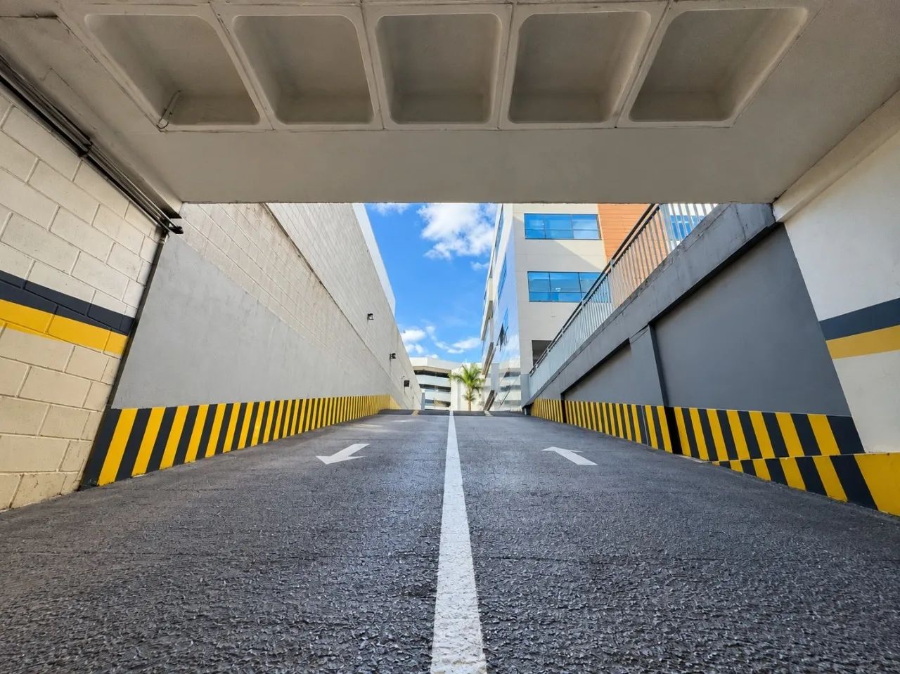 VAGA DE GARAGEM PRÓXIMO AO TRE, NO EDIFÍCIO BARÃO DE MAUÁ, SIG - Foto 4