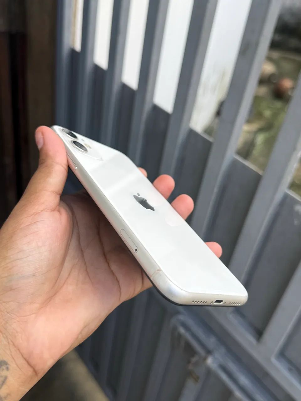 iPhone 11 64g - Celulares e Smartphones - Paço do Lumiar