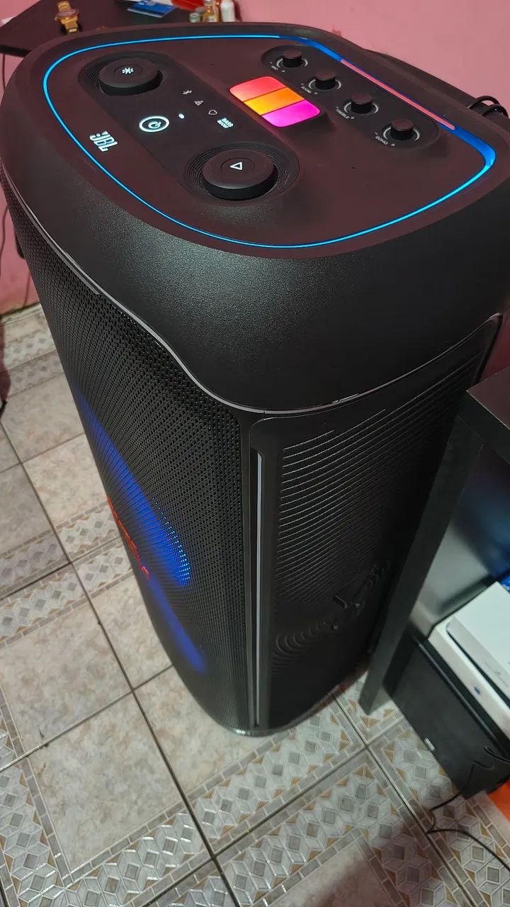 Caixa de som JBL ultimate  - Foto 2