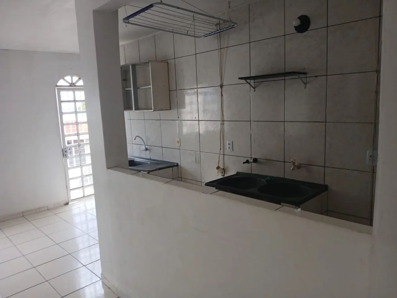 Alugo apartamento dois quartos - Foto 2