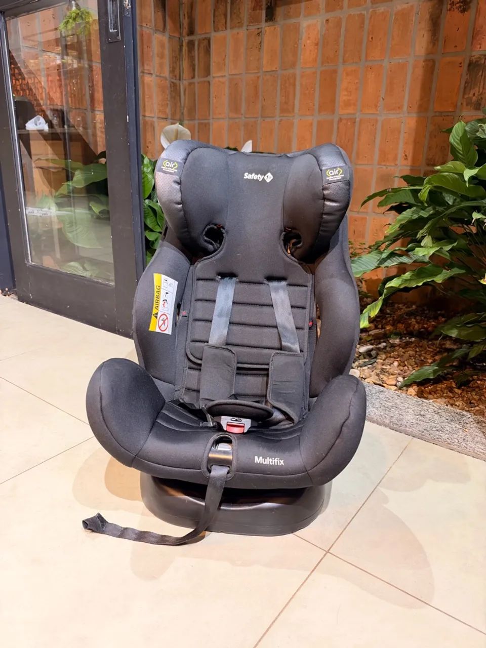 VENDO CADEIRA DE BEBÊ PARA CARRO - Foto 2