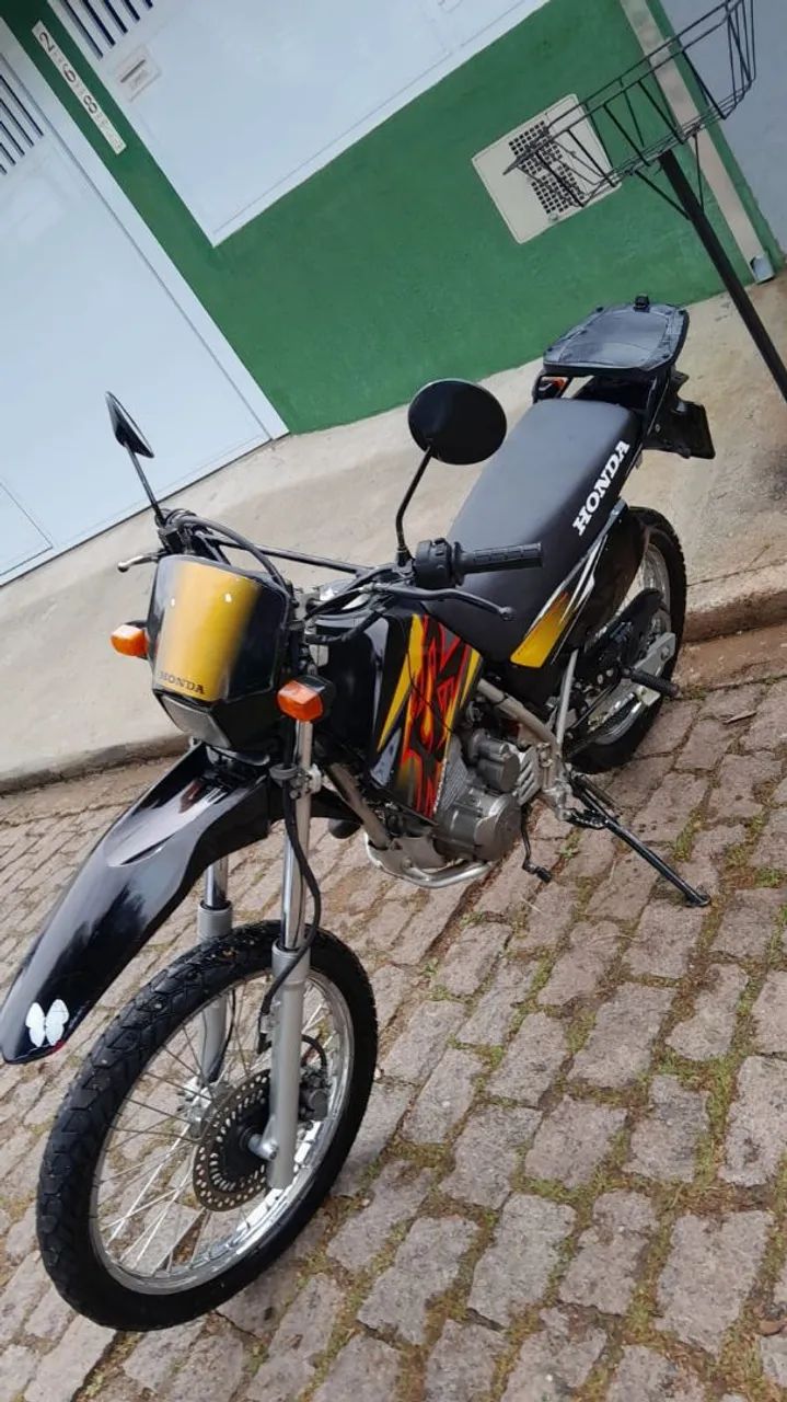 Moto Xr200