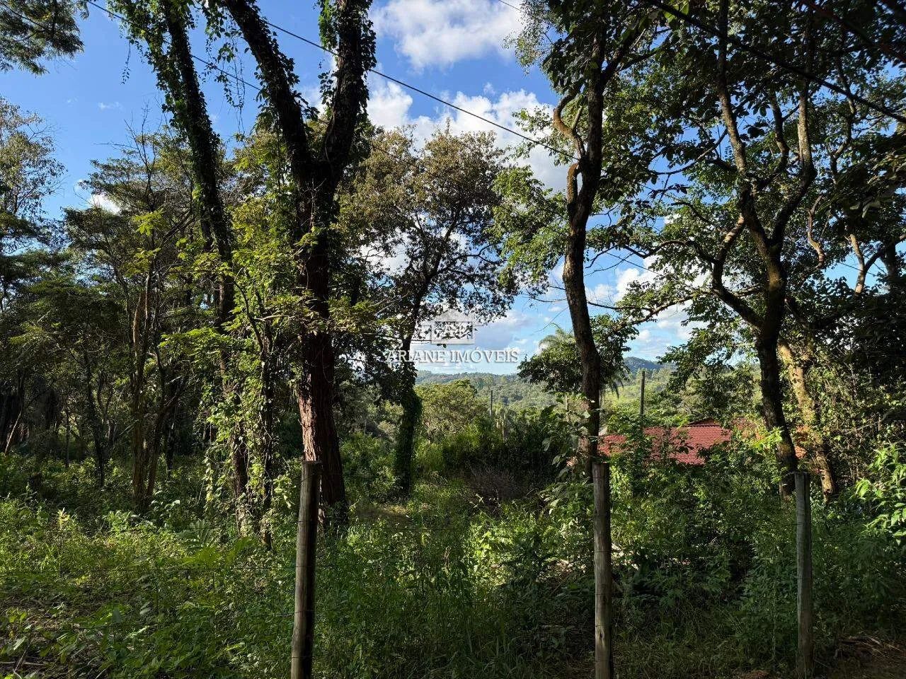 Oportunidade - Lote em Condomínio Ipê Amarelo