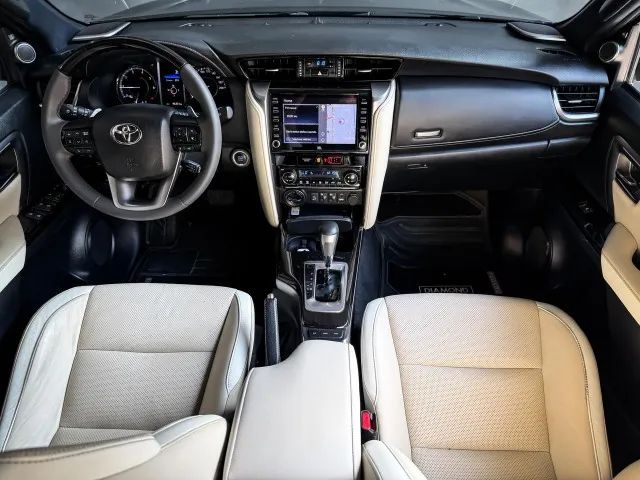 Toyota Hilux SW4 Diamond 2.8 4X4 2022 ( ACEITAMOS SEU CARRO COMO ENTRADA, PARA O FINANCIAM - Foto 9