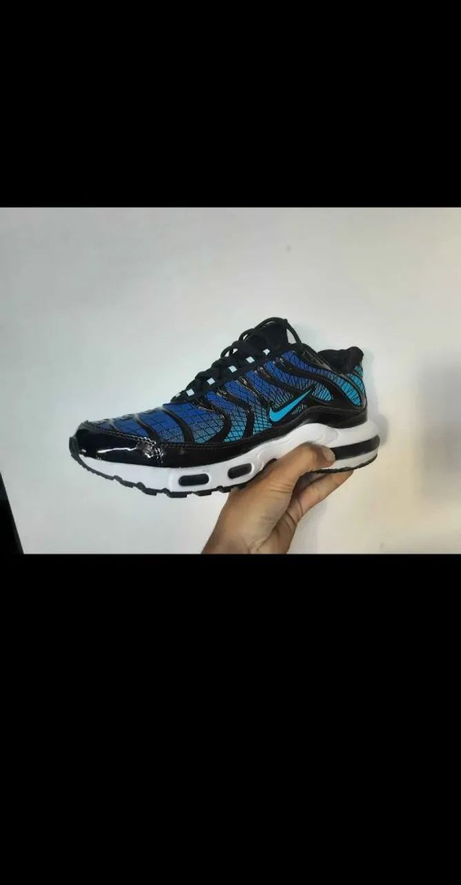NIKE TN