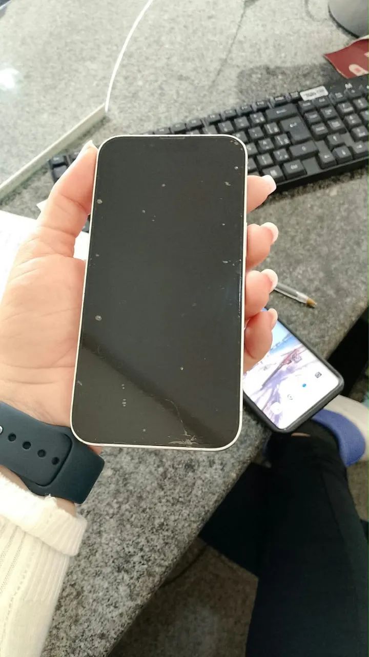 iPhone 13 128gb - Foto 2