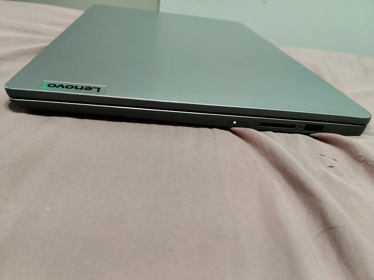 Notebook Lenovo AMD Ryzen 5 8GB 256GB 15.6" - Foto 4