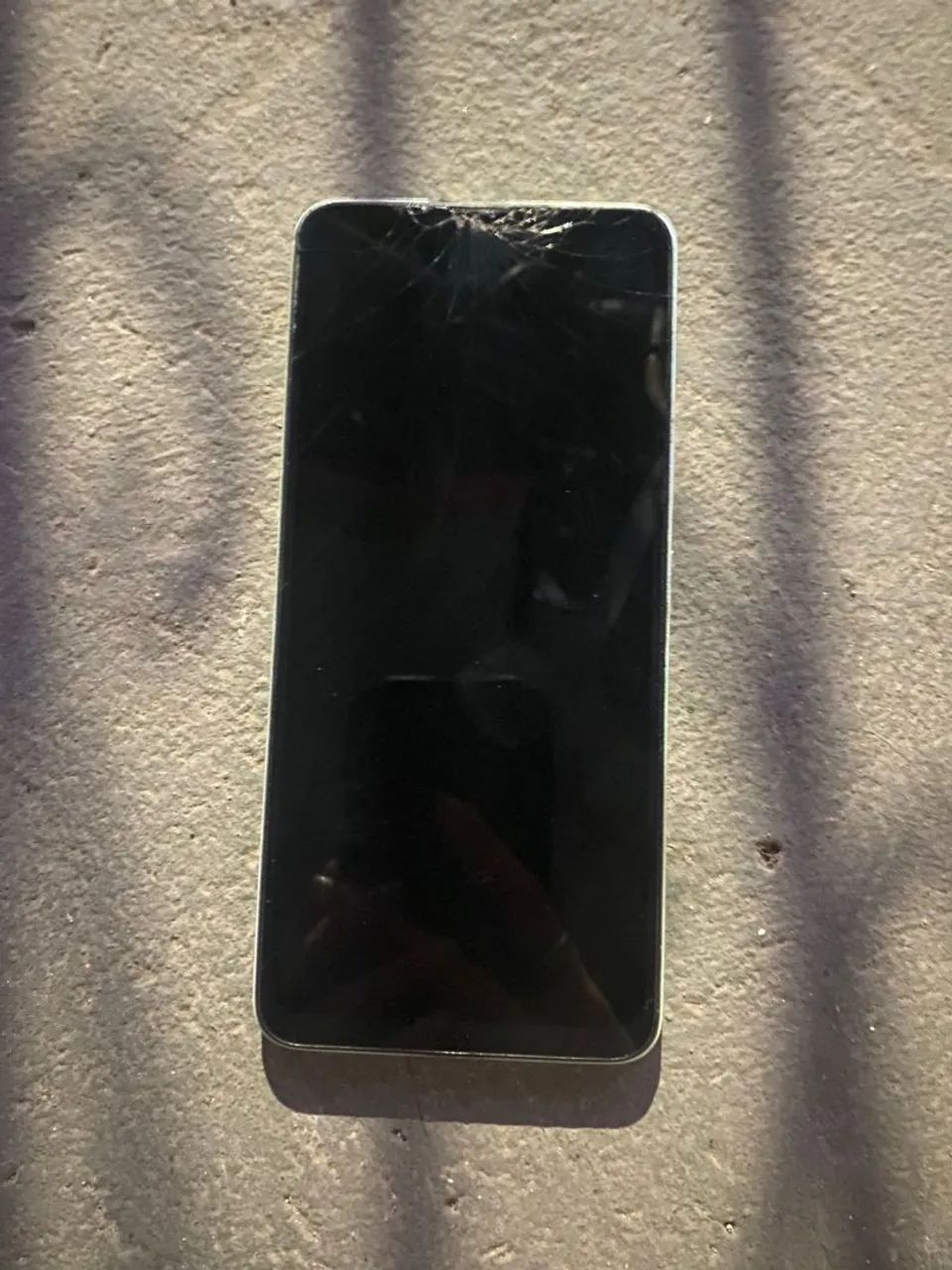 Vendo xiaomi 13c com a tela quebrada  - Foto 5