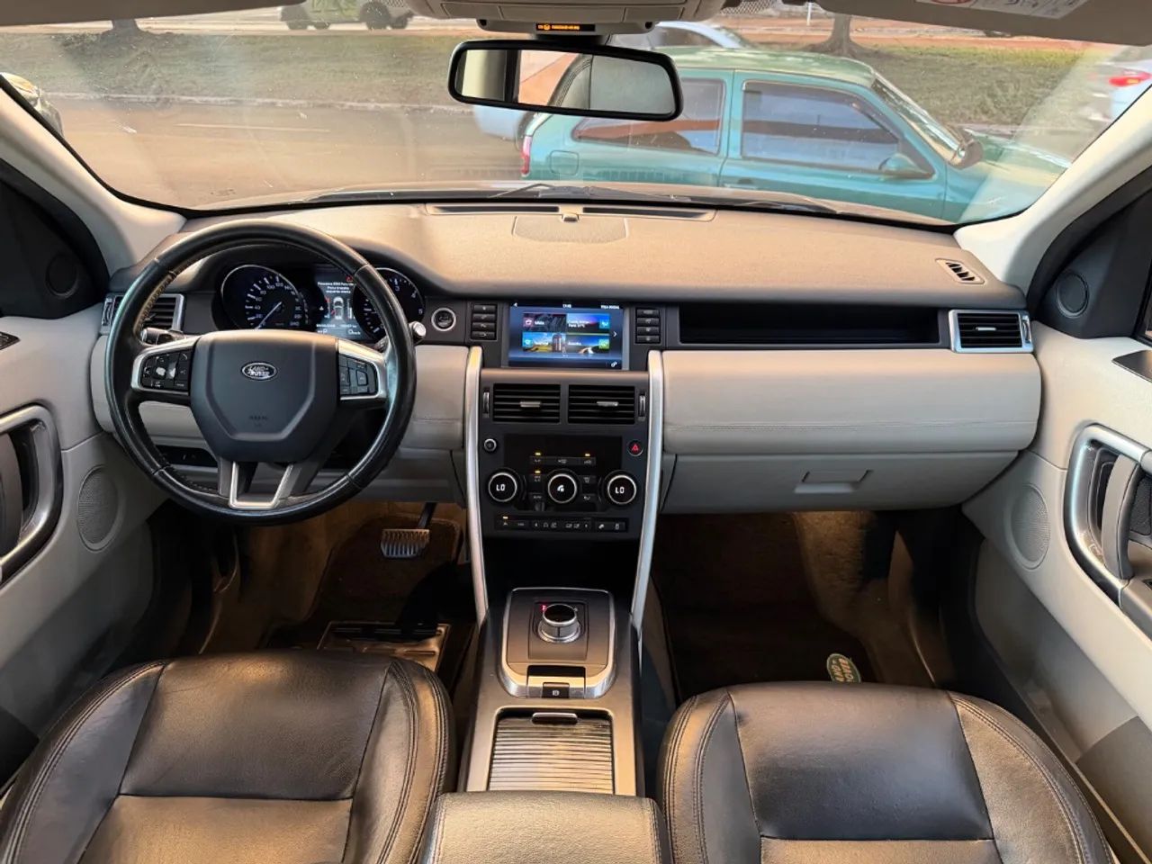 Land Rover Discovery Sport 2016