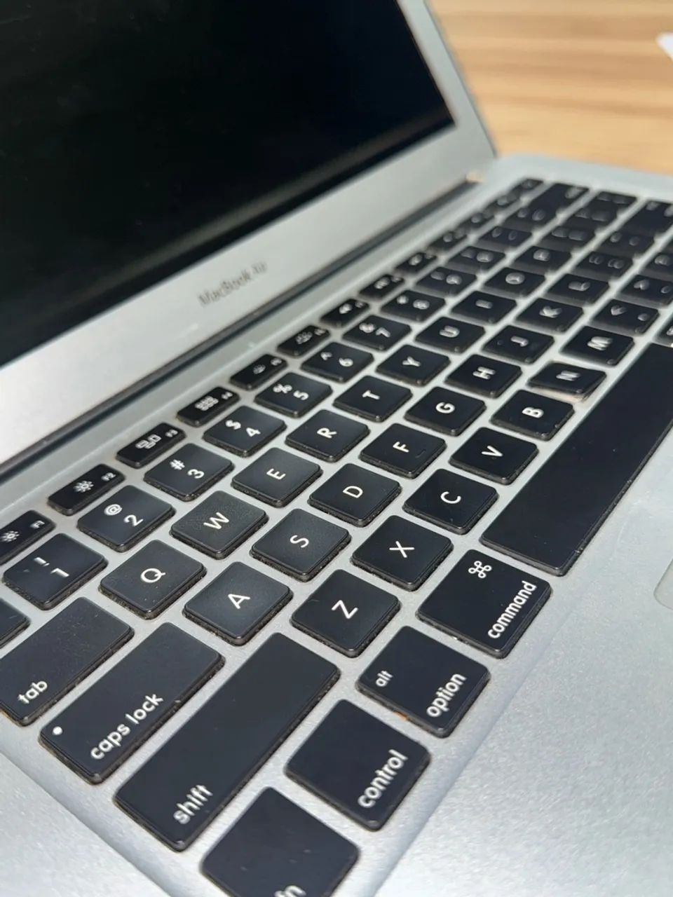 MACBOOK AIR 13 | CORE i5 | 8 GB RAM - Foto 5