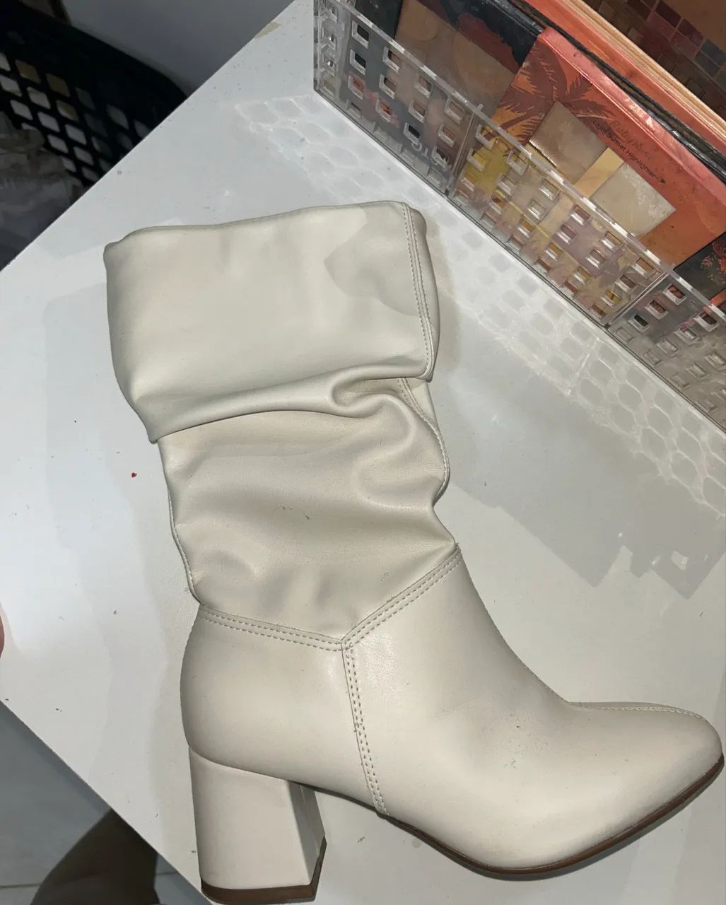 Bota branca  - Foto 2
