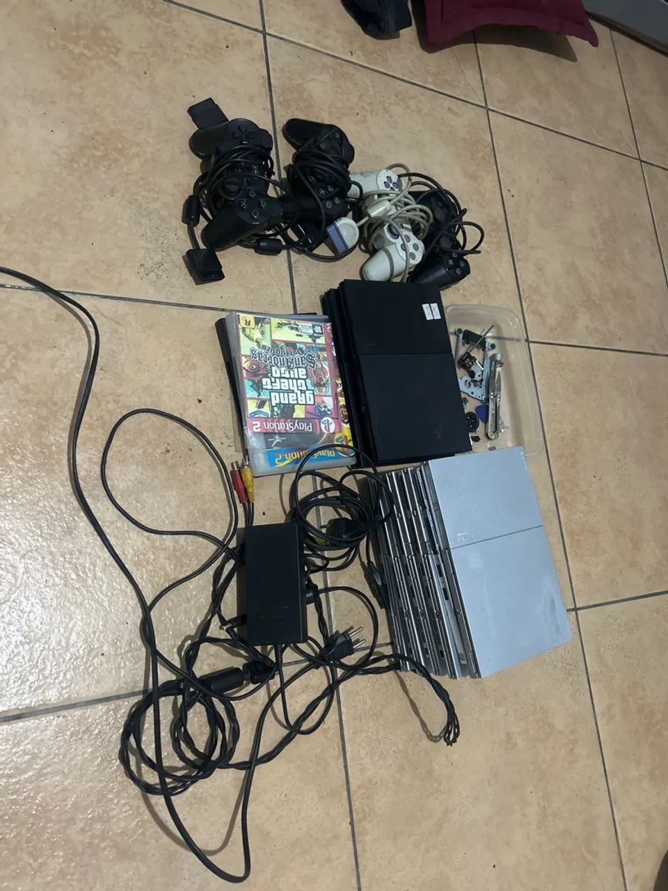 Ps2 é carcaça e controle original para técnicos com defeito 