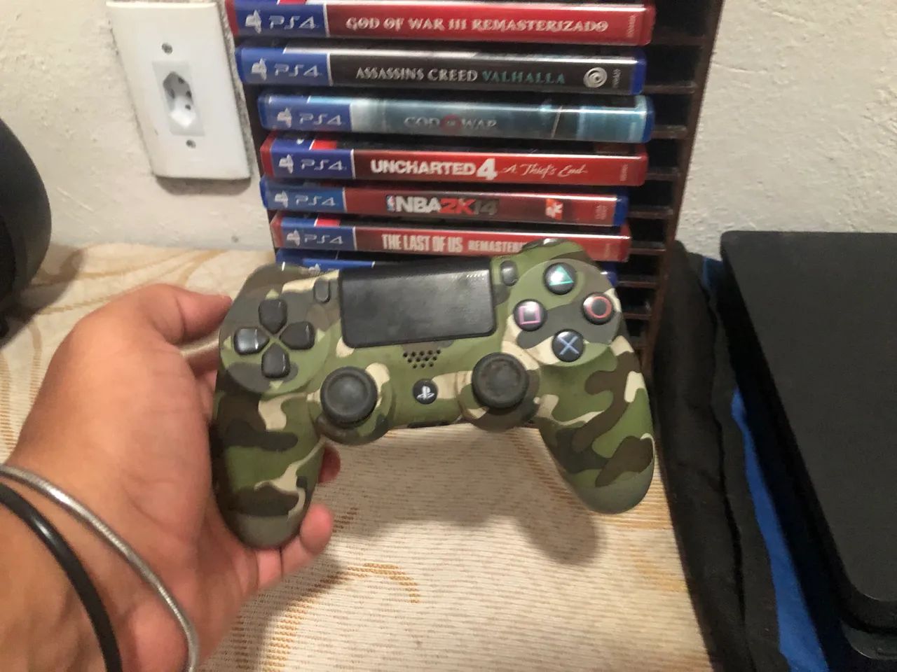 PS4 SLIM COM DEFEITO  - Foto 4