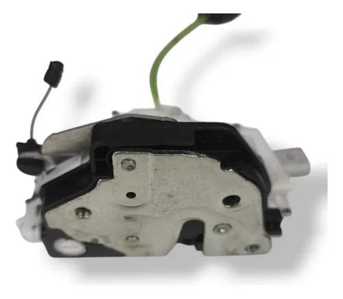 Fechadura Porta Traseira Direita Fox Spacefox 2010 A 2021 - Peças