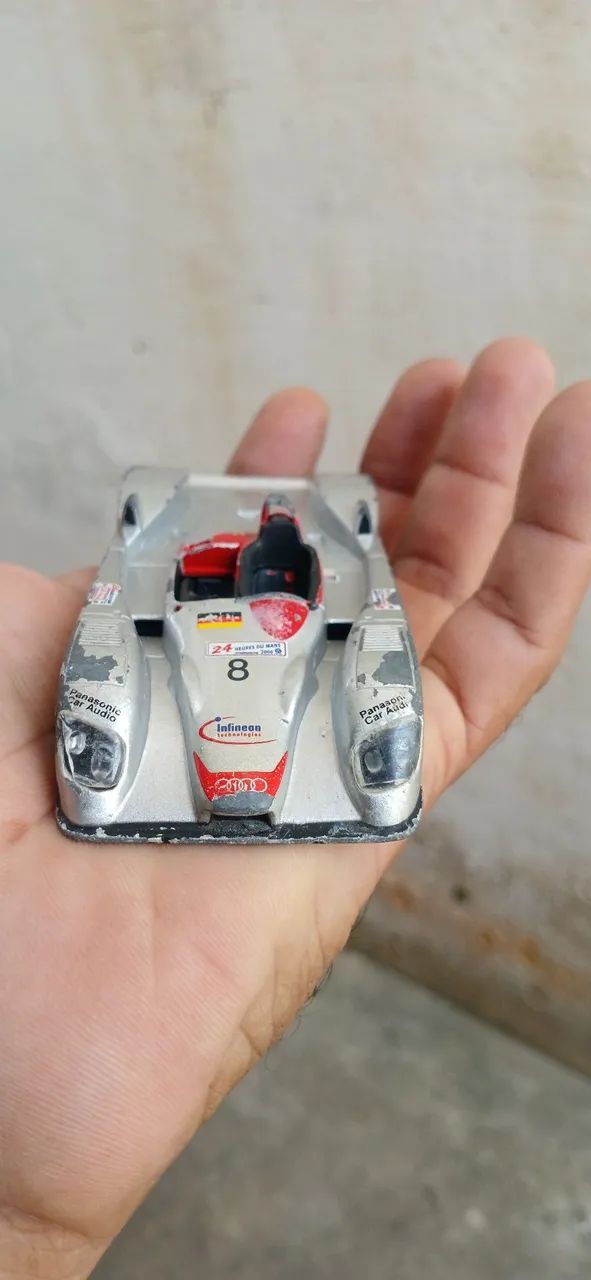 Miniatura audi r8 lmp
