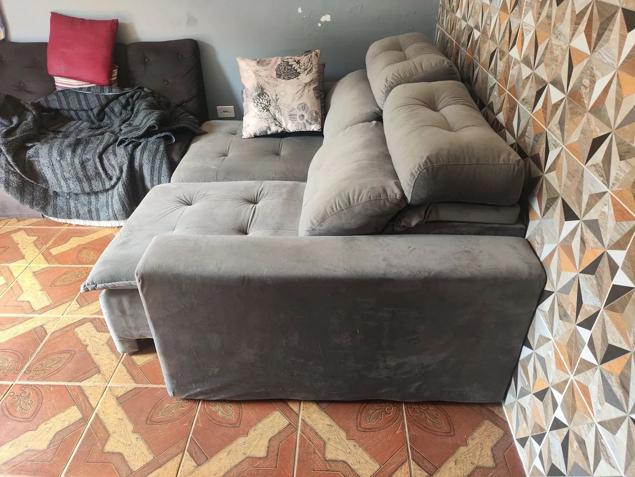 Sofa retrátil de 2metros bom estado  - Foto 3