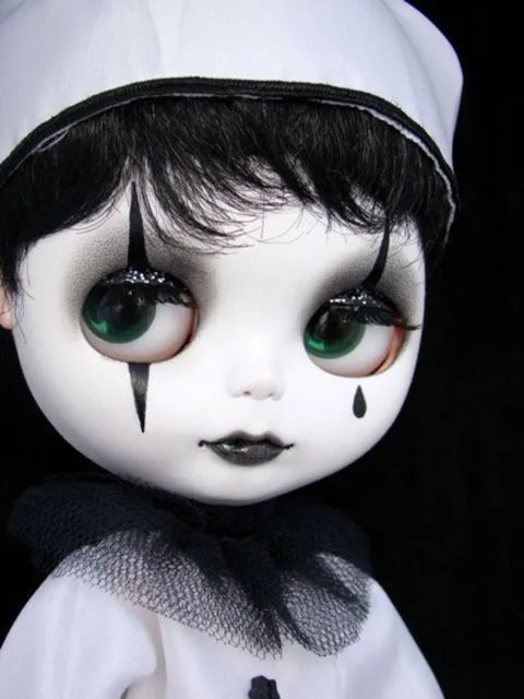 Nei Blythe Simply Mango customizada 