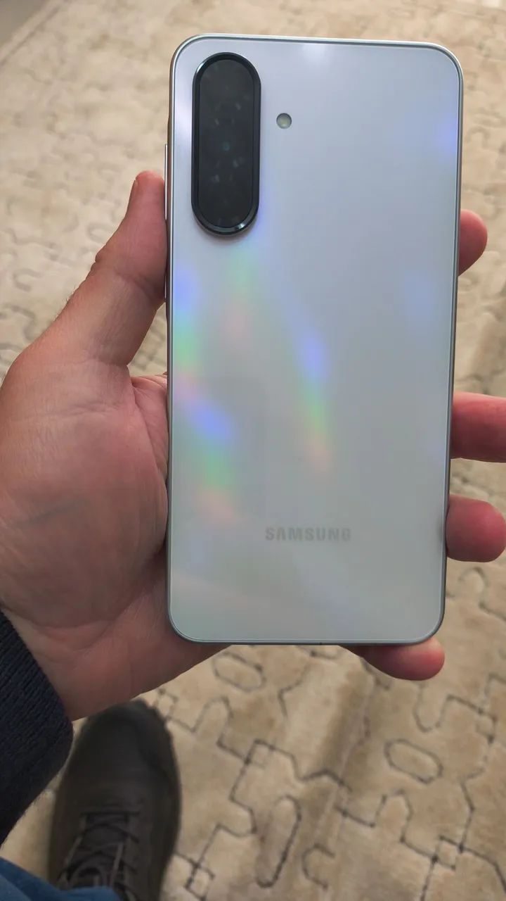 Samsung A36 256gb, 8 ram - Foto 3