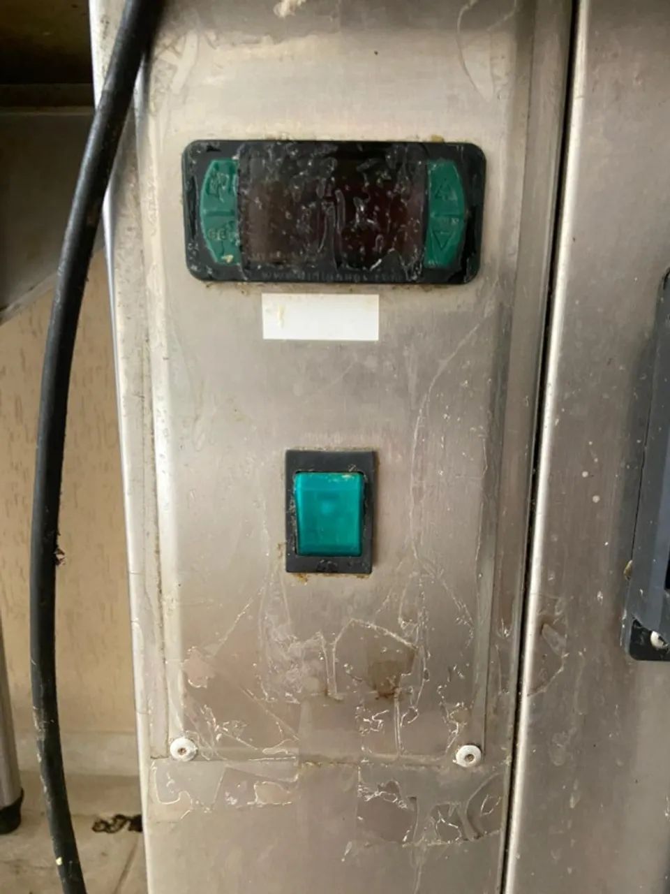 Bancada Refrigerada Industrial em Aço Inox Sob Medida com Cuba - Foto 3
