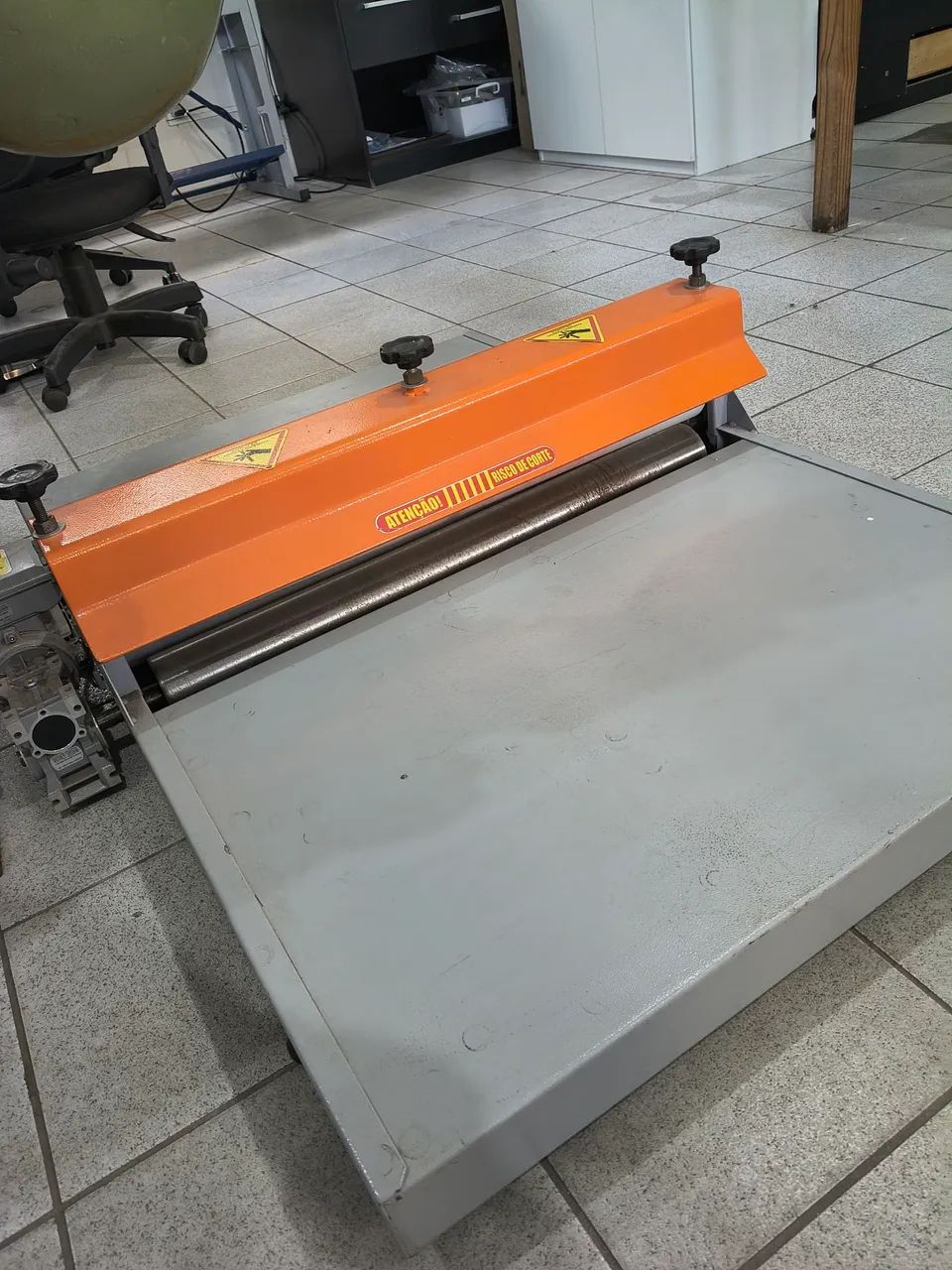 Corte e Vinco semi automático 127V - Foto 2