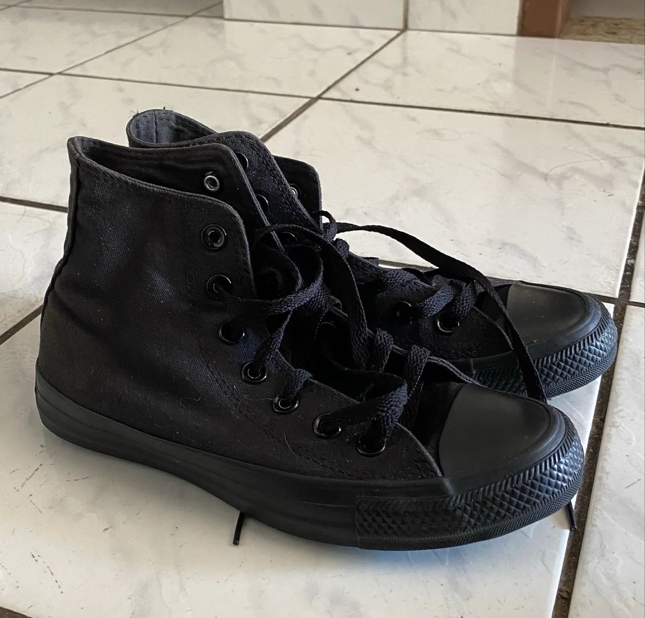 Vendo all star cano alto preto