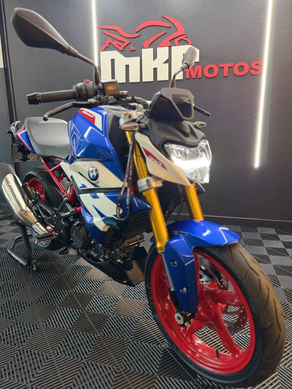 BMW G 310 R  - Foto 4