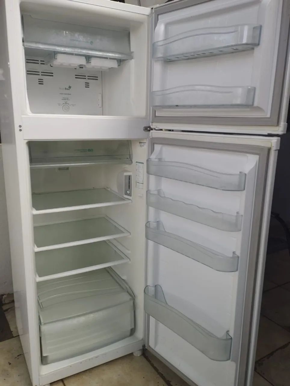 geladeira consul 320litros - Foto 2