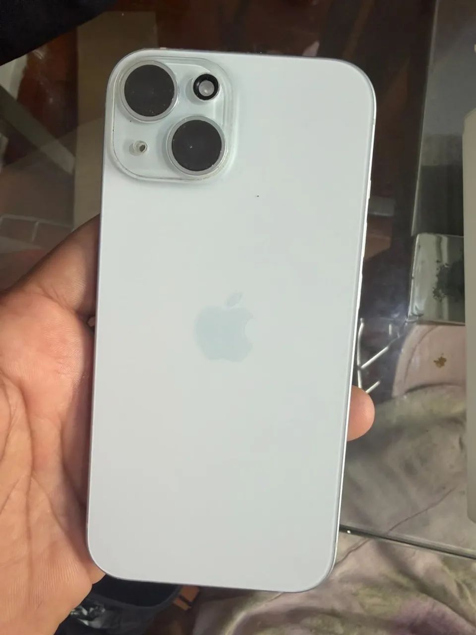 iPhone 15 semi NOVO (meses de uso)