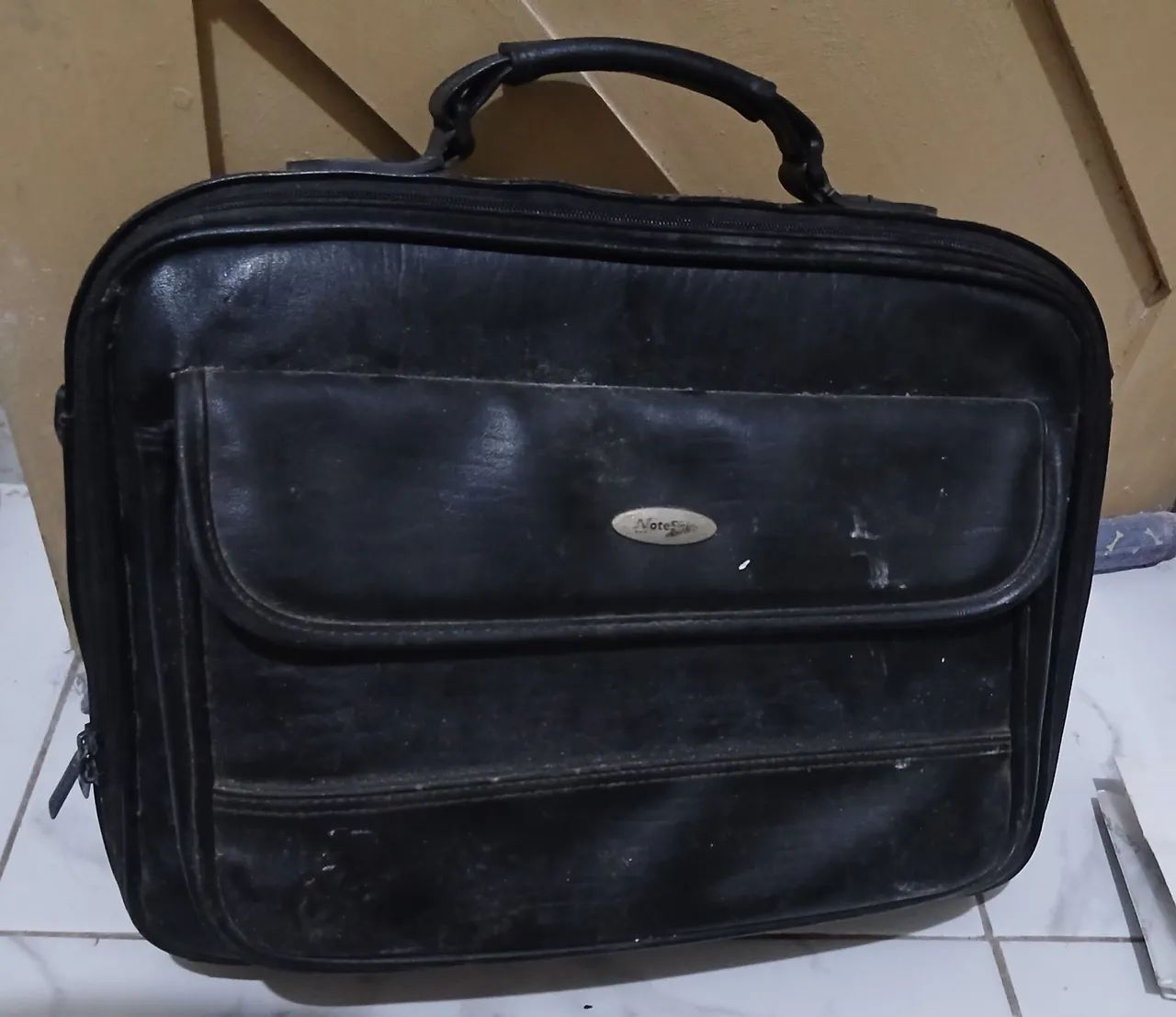 Bolsa em Couro Para executivos e Porta Notebook 