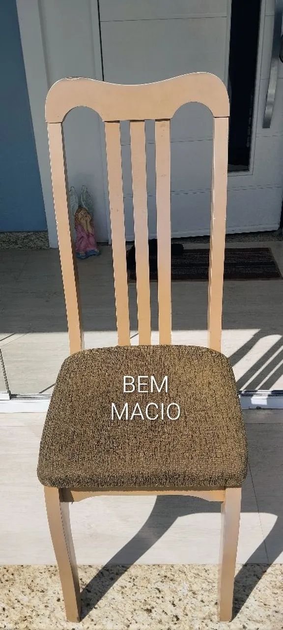 MESA COM 8 CADEIRAS MADEIRA PESADA - Foto 2