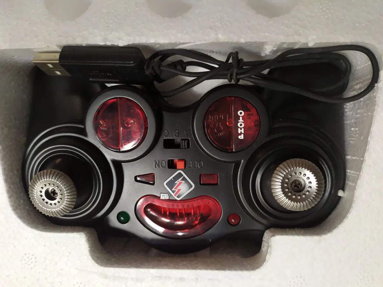 Helicóptero de controle remoto - Foto 4