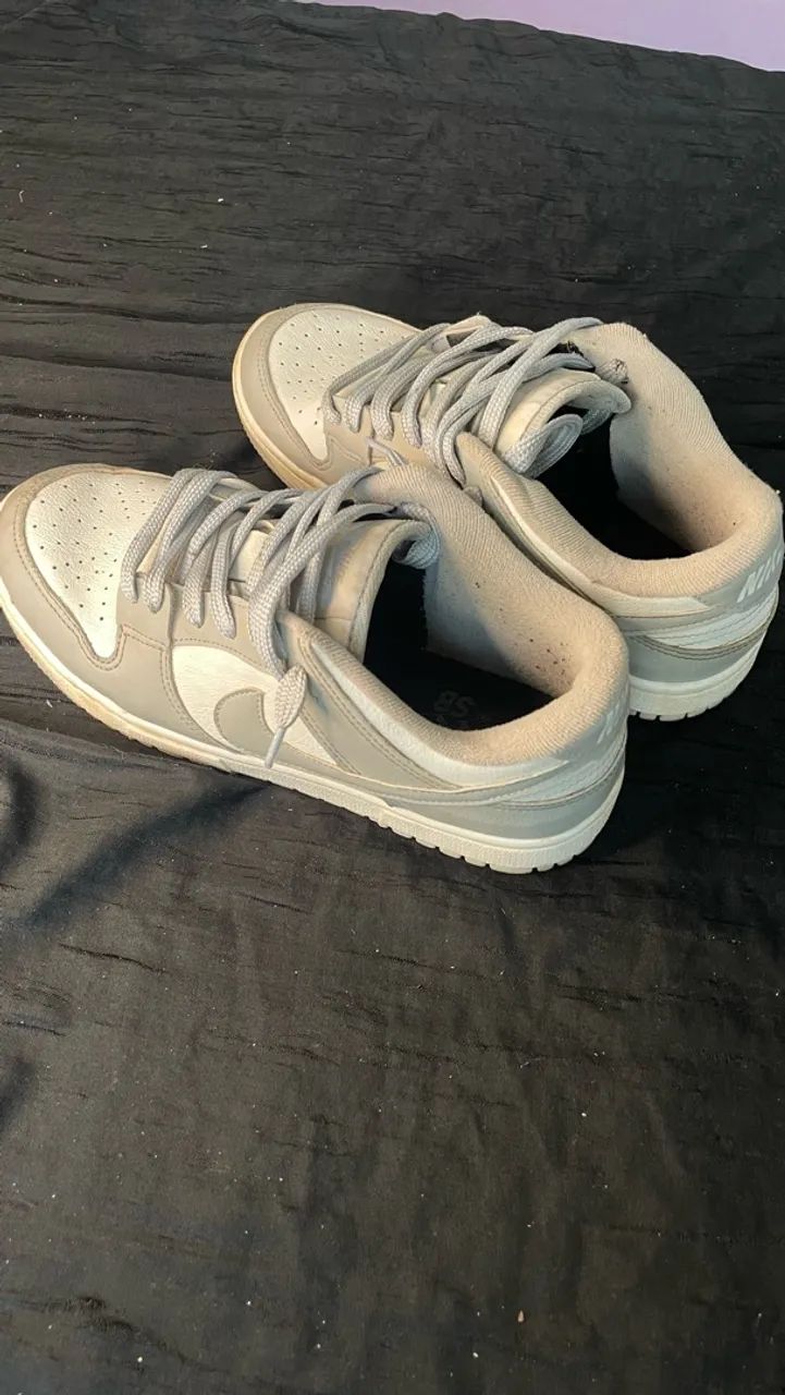 Tênis Dunk Low 39/40 Cinza/Branco - Desapego