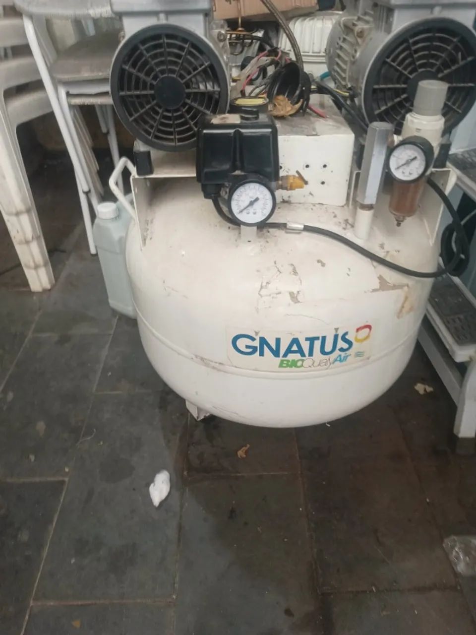 COMPRESSOR ODONTOLÓGICO GNATUS BIO QUAL AIR - OTIMO ESTADO