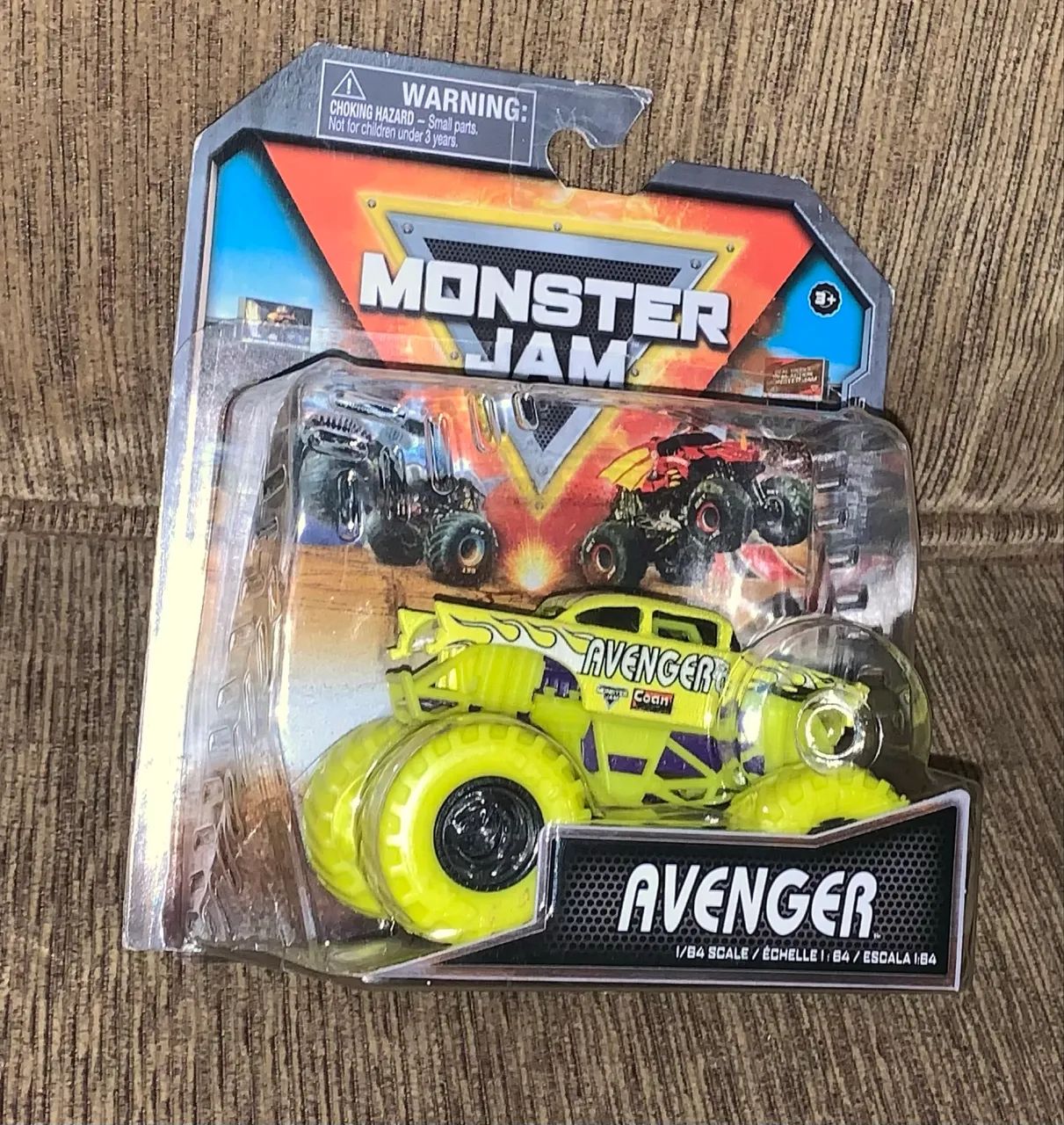 Miniatura Monster Truck Linha Monster Jam Avenger lacrado Spin Master  - Foto 5