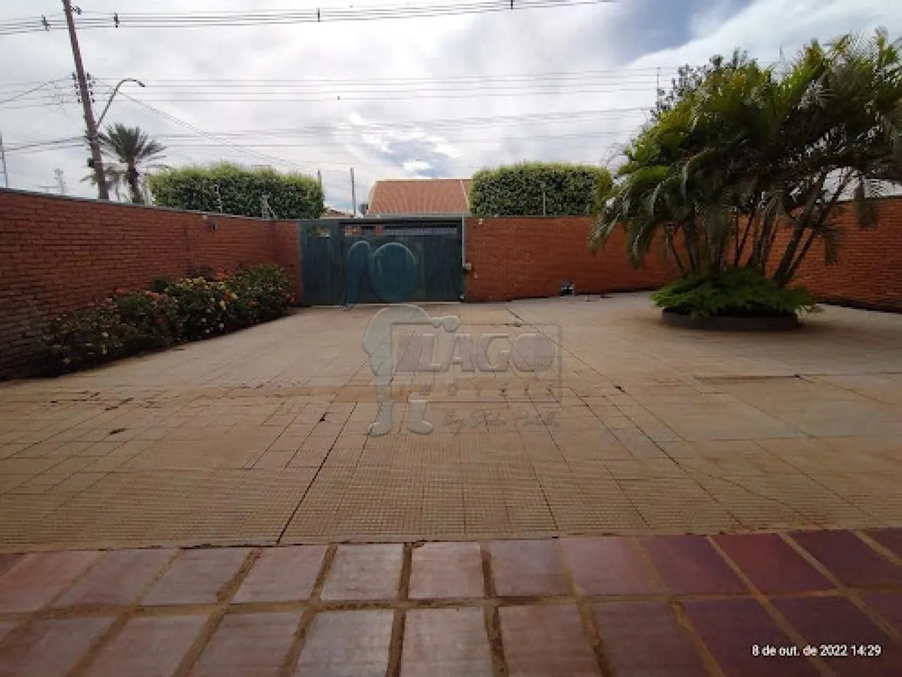 Casa térrea de 943m² com 04 quartos sendo 01 suíte - Centro Jardinópolis - Foto 4